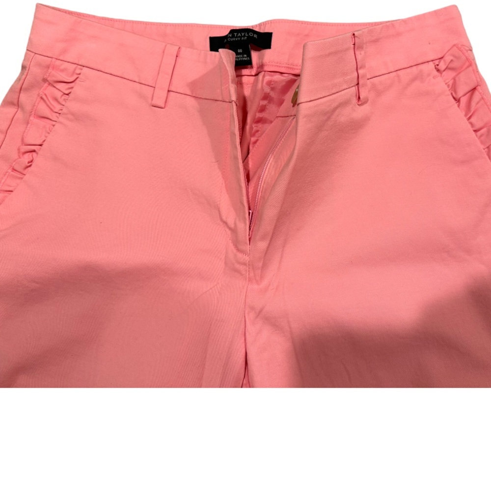 Ann Taylor Curvy Mid-Rise Ruffle Crop Pants Capri Barbiecore Size 00 - Picture 6 of 6